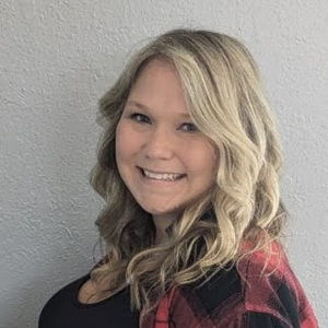 Meet your Posher, Kourtni
